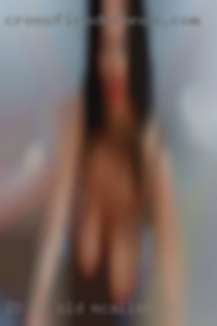 20 yr old Mcallen, TX with a praise kink ;).