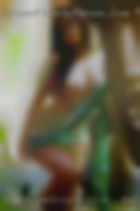 Black pedicure, manicure and club in Dallas lipstick.