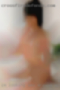 I'm looking for women, men and sex around Springfield, MO couples.