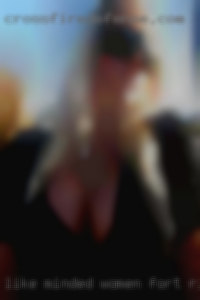 Like-minded women message Fort Riley, Kansas me.