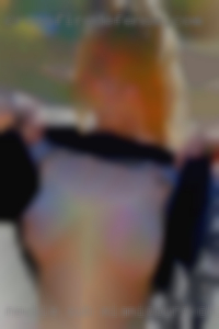 Newbie sub looking in Miamisburg, Ohio for a dom.